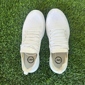 APL Techloom Breeze 8.5